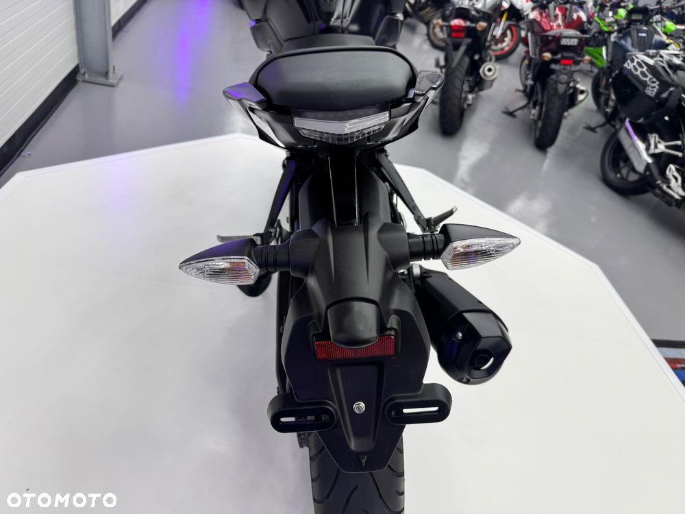 Yamaha MT - 31