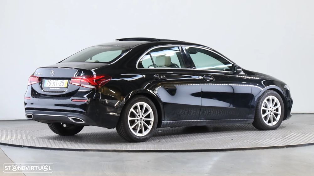 Mercedes-Benz A 180 Limousine d Progressive Aut. - 2