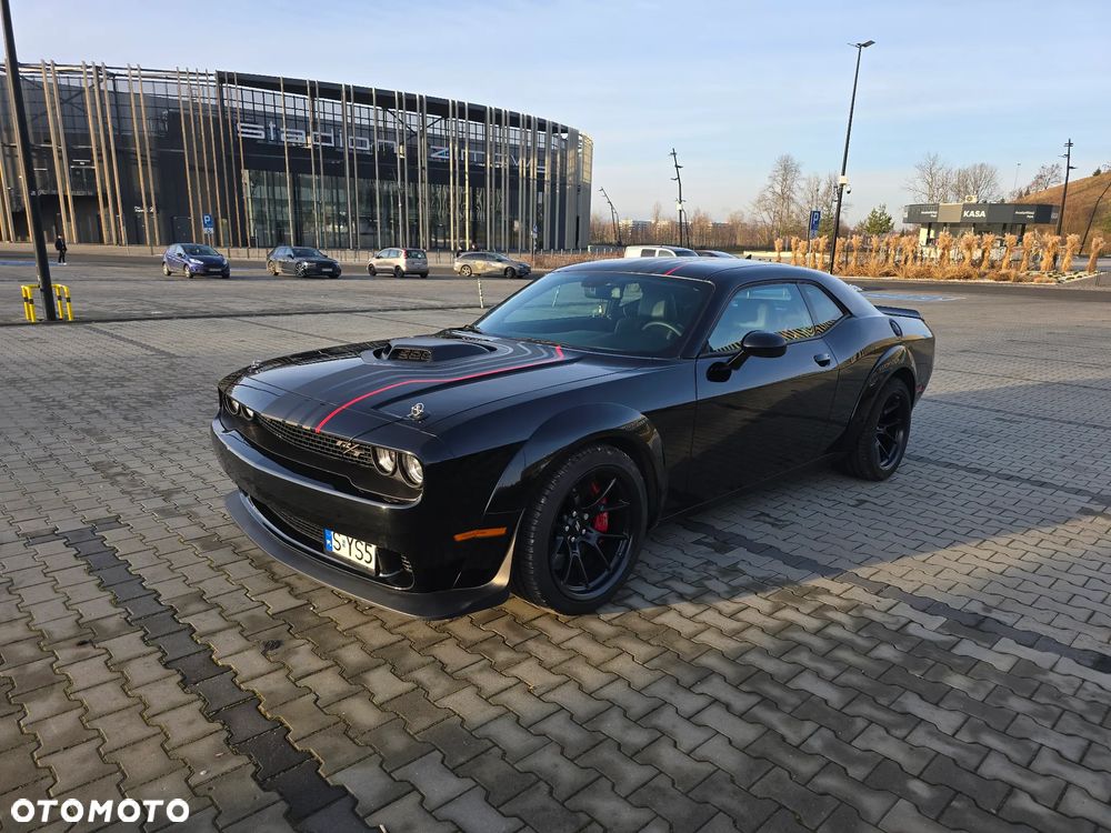 Dodge Challenger ver-6-4-scat-pack-widebody - 2