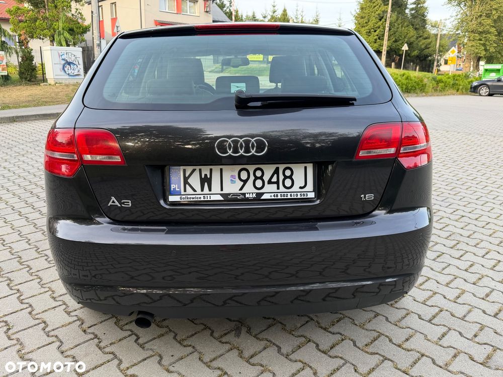 Audi A3 Sportback 1.6 Ambiente - 14