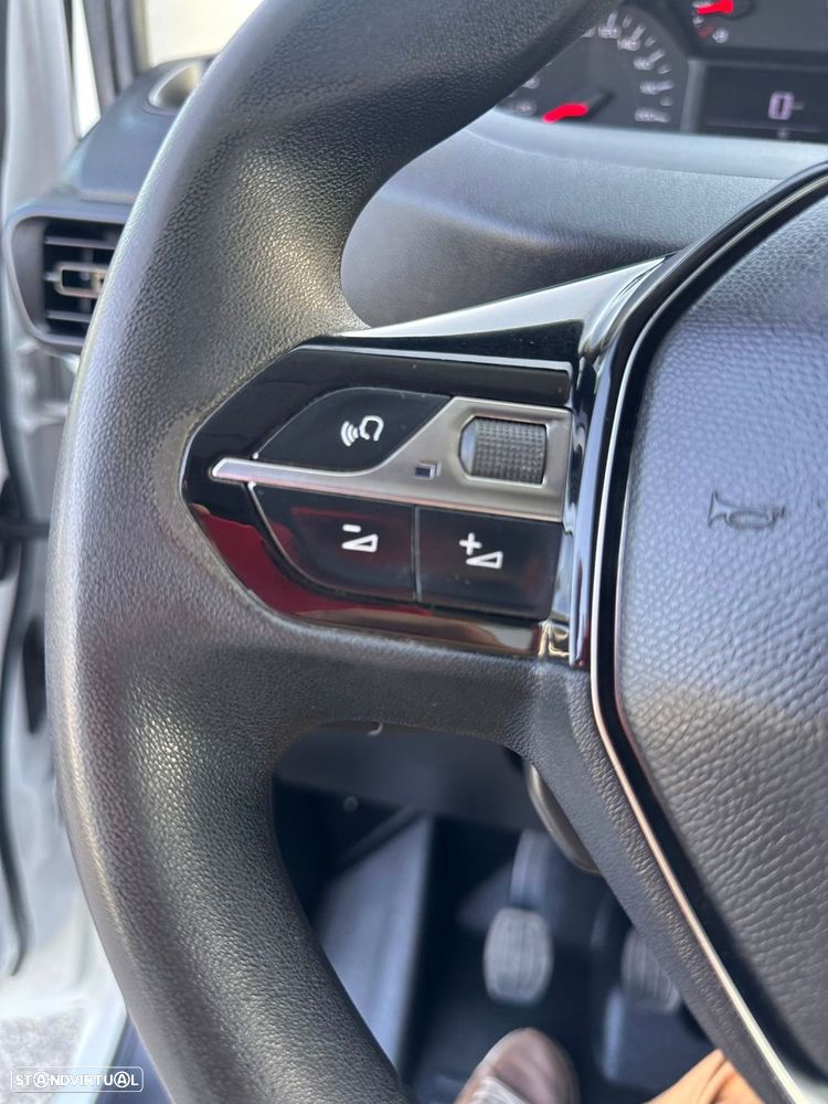 Peugeot Partner 1.6 BlueHDi L1 Premium 3L - 19
