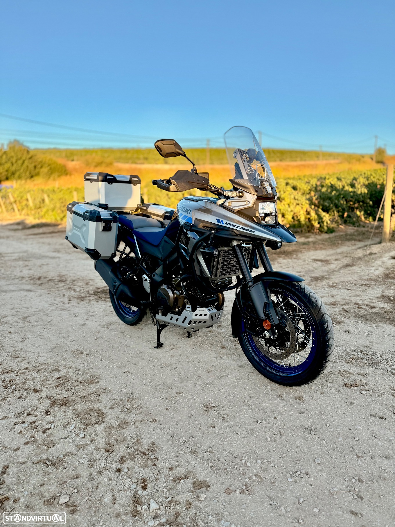 Suzuki DL V-STROM 1050 - 8