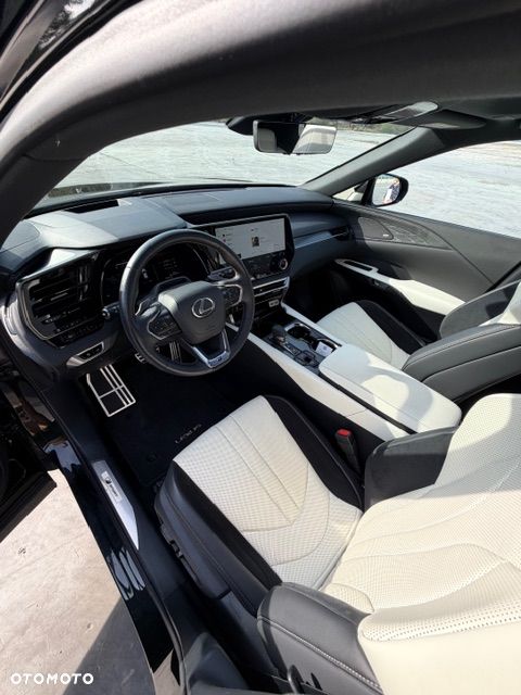 Lexus RX - 29