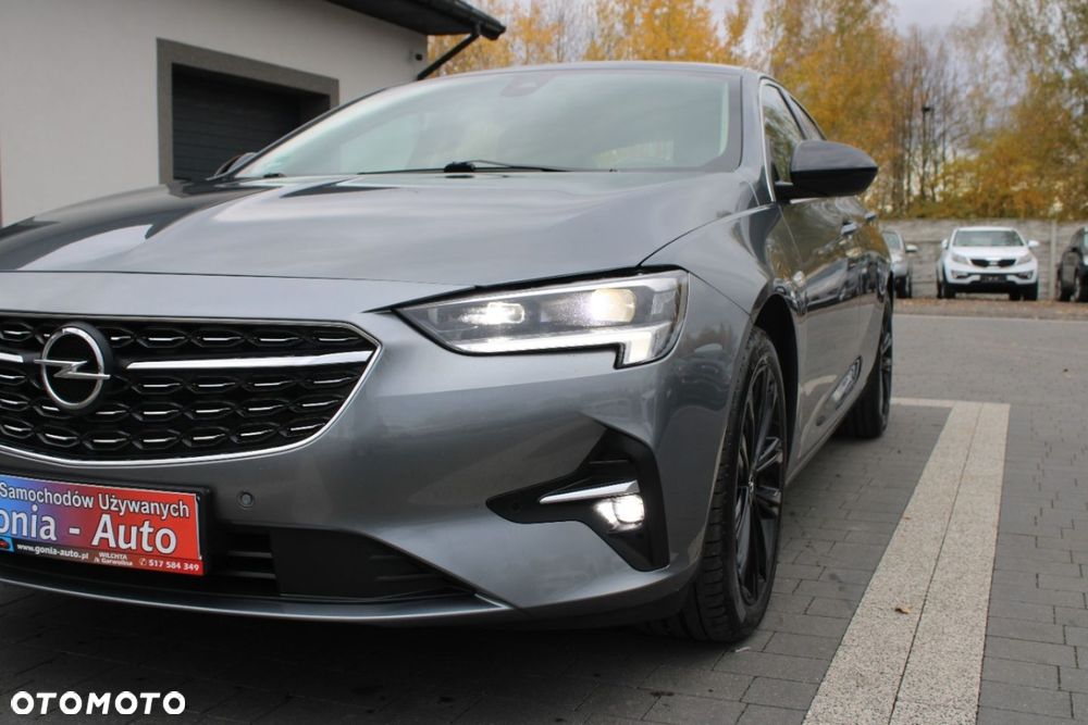 Opel Insignia - 15