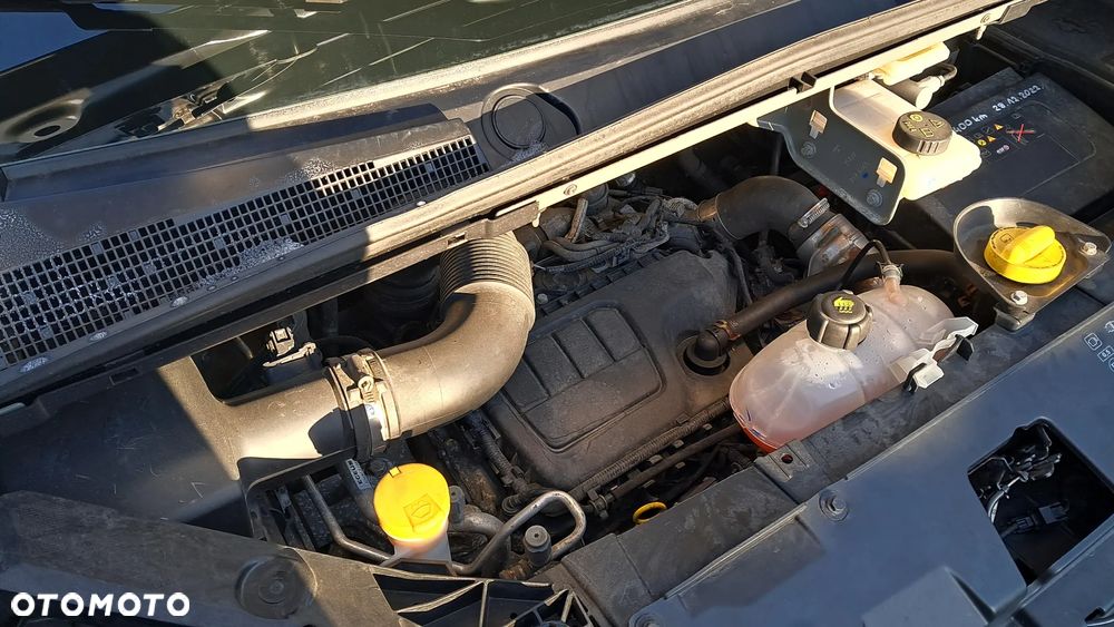 Renault Trafic 1.6 dCi - 24