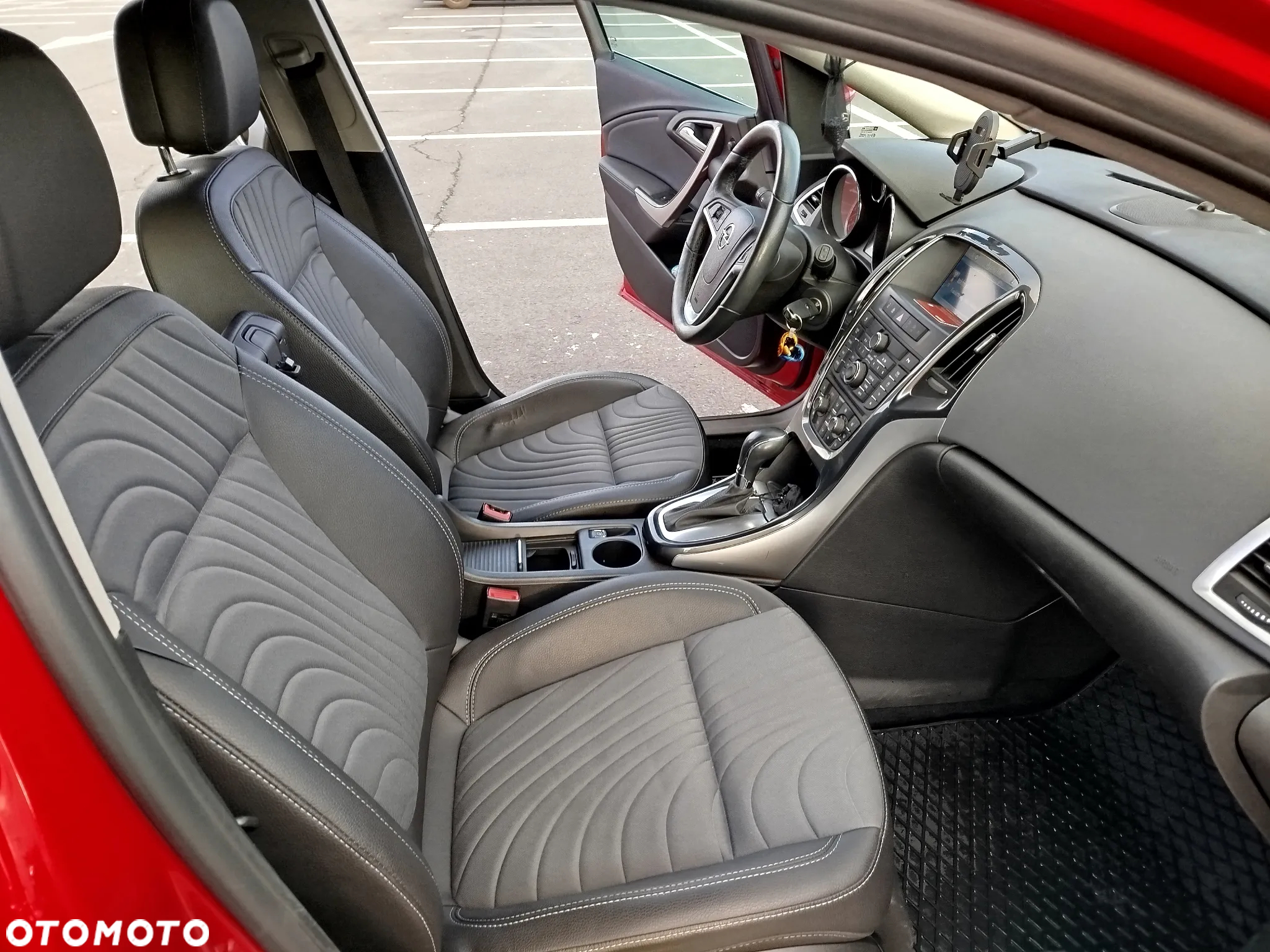 Opel Astra 1.6 SIDI Turbo Automatik Sport - 11