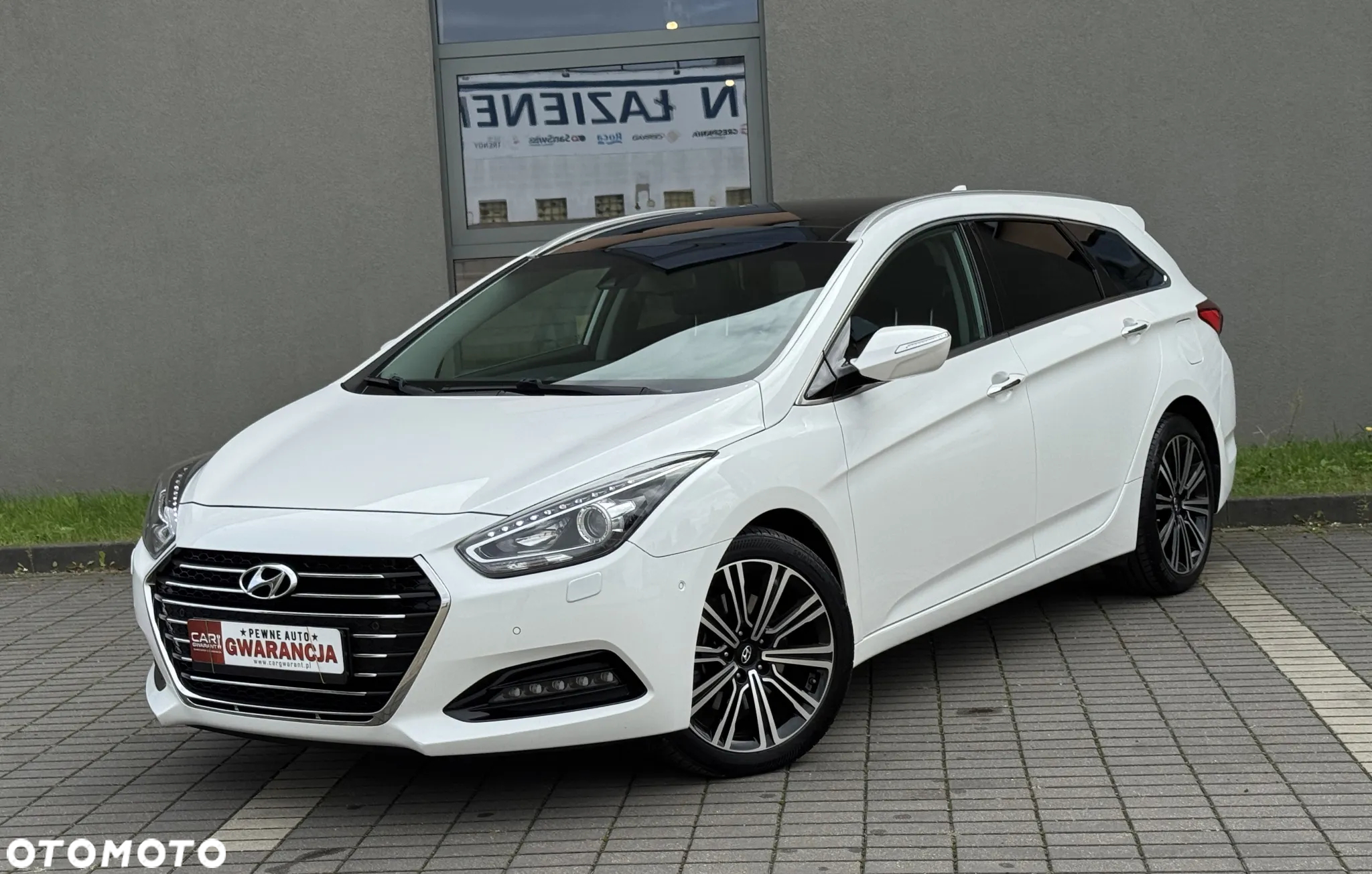 Hyundai i40 Kombi 1.7 CRDi DCT Premium - 5