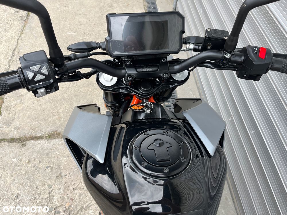 KTM Duke - 32