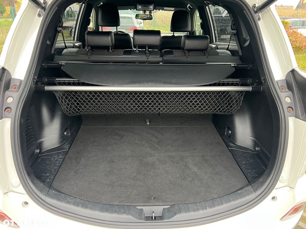 Toyota RAV4 2.0 D-4D 4x2 Start-Stop Executive - 28