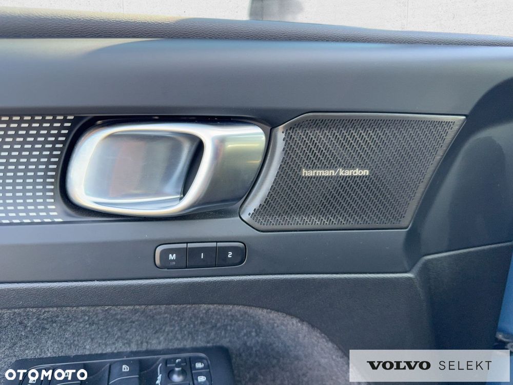Volvo XC 40 - 20