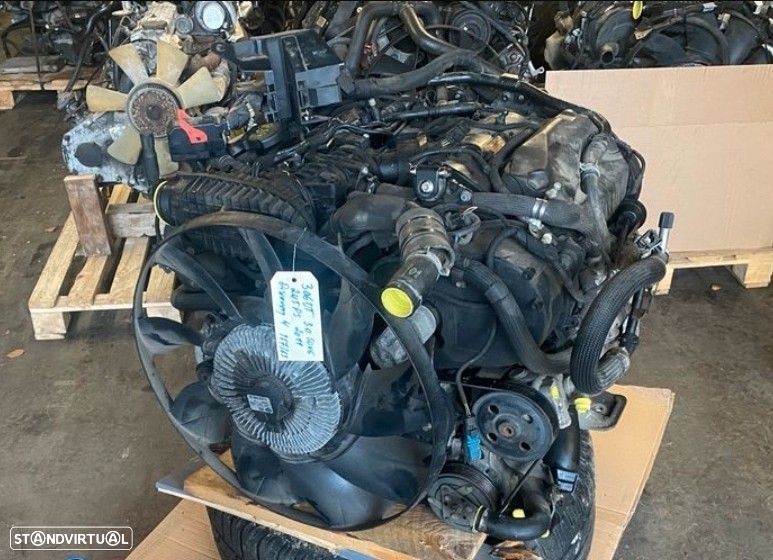 Motor LAND ROVER RANGE ROVER SPORT 3.0 D SDV6 306DT 257cv - 2