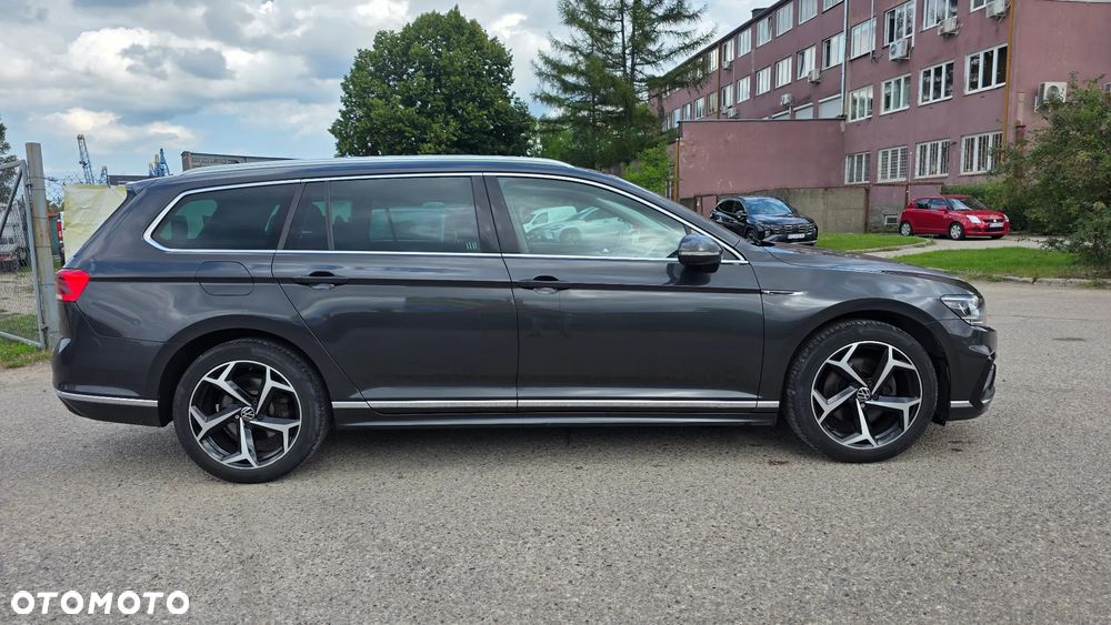 Volkswagen Passat 2.0 TDI Business DSG - 4