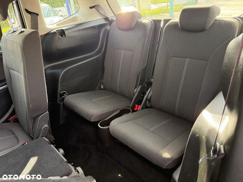 Opel Zafira - 23