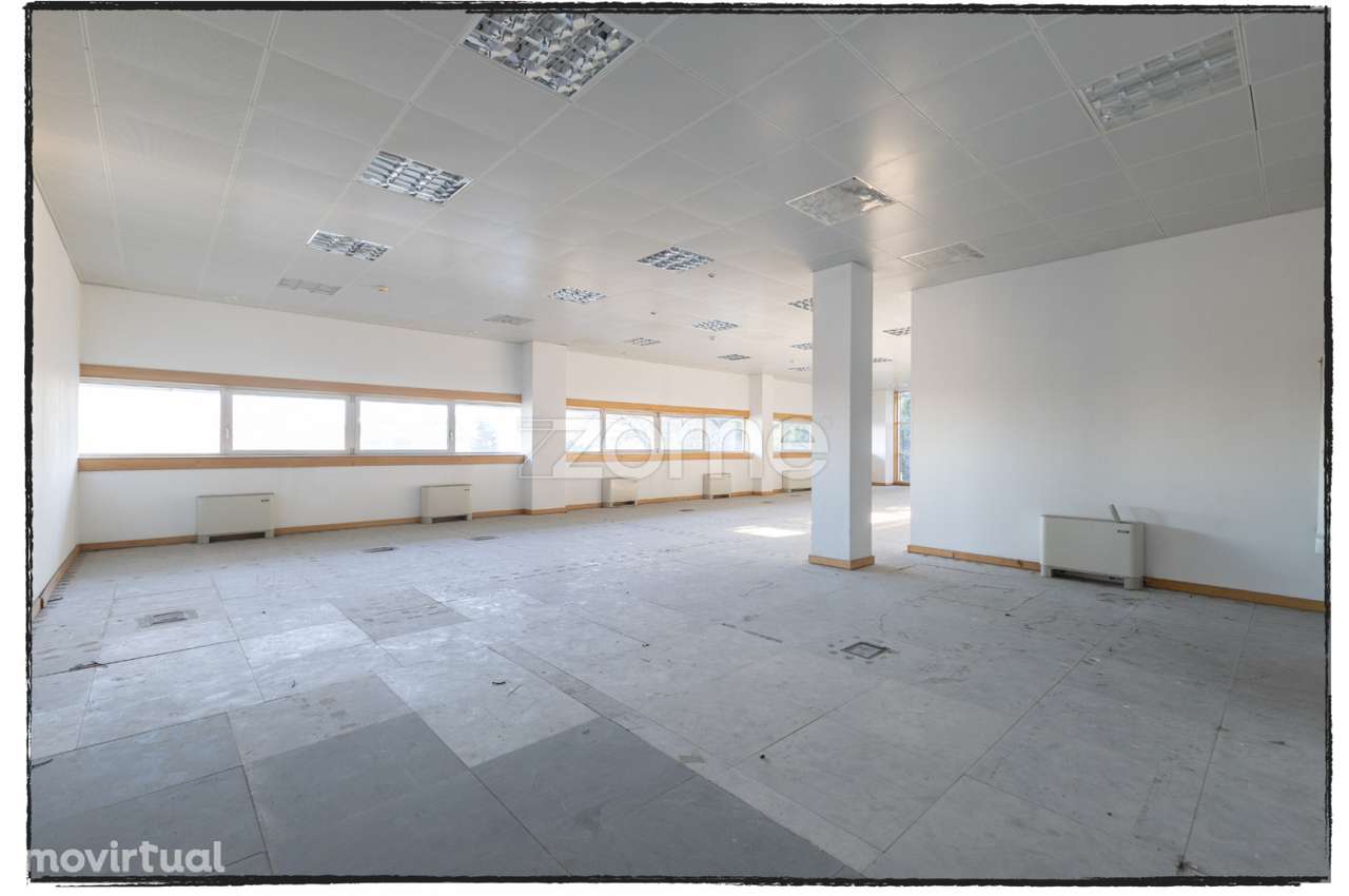 Escritório para Arrendamento – 174 m² | Sintra Business Park - Grande imagem: 5/26