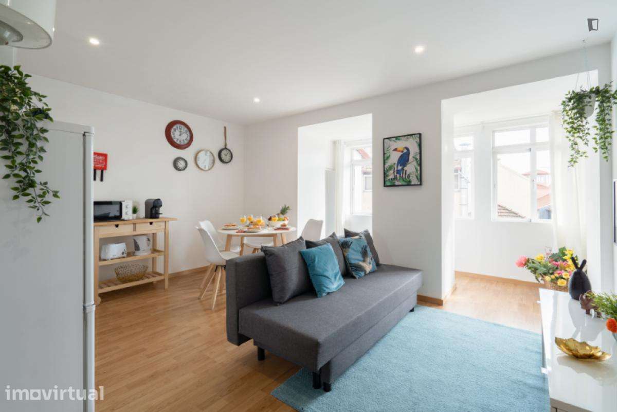 Apartamento com 1 quartos - localizado em Santo Ildefonso Porto - Grande imagem: 3/57