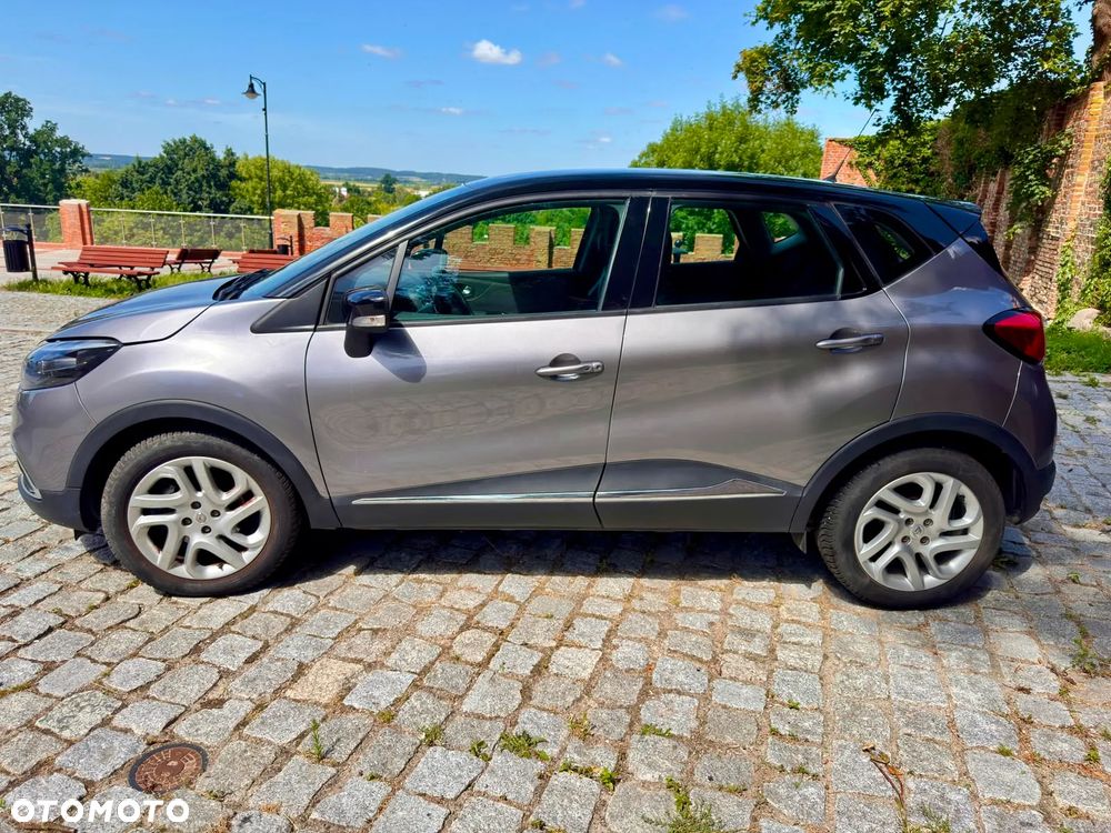 Renault Captur ENERGY TCe 120 EDC Luxe - 4