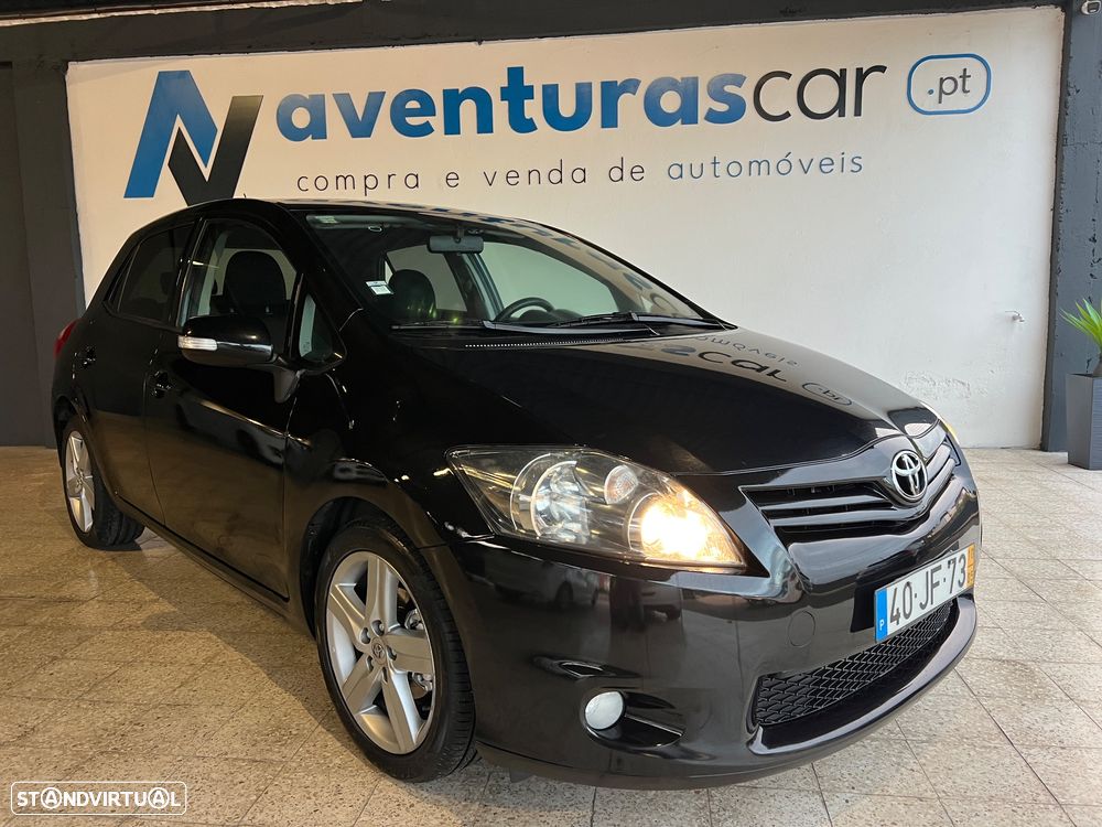 Toyota Auris 1.4 D-4D Exclusive +P.Sport+VSC - 21