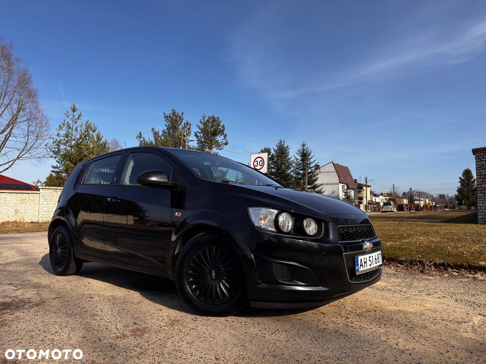 Chevrolet Aveo 1.2 LT - 20