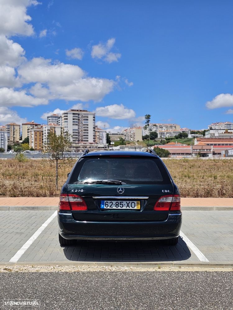 Mercedes-Benz E 270 - 17