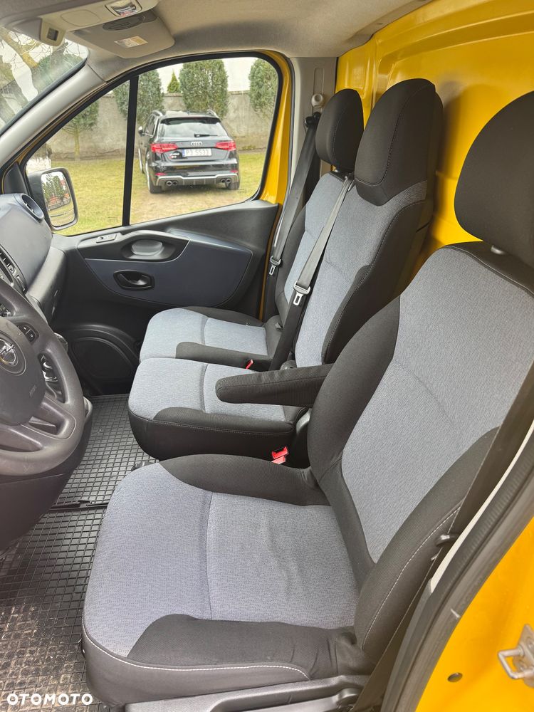 Opel Vivaro - 27