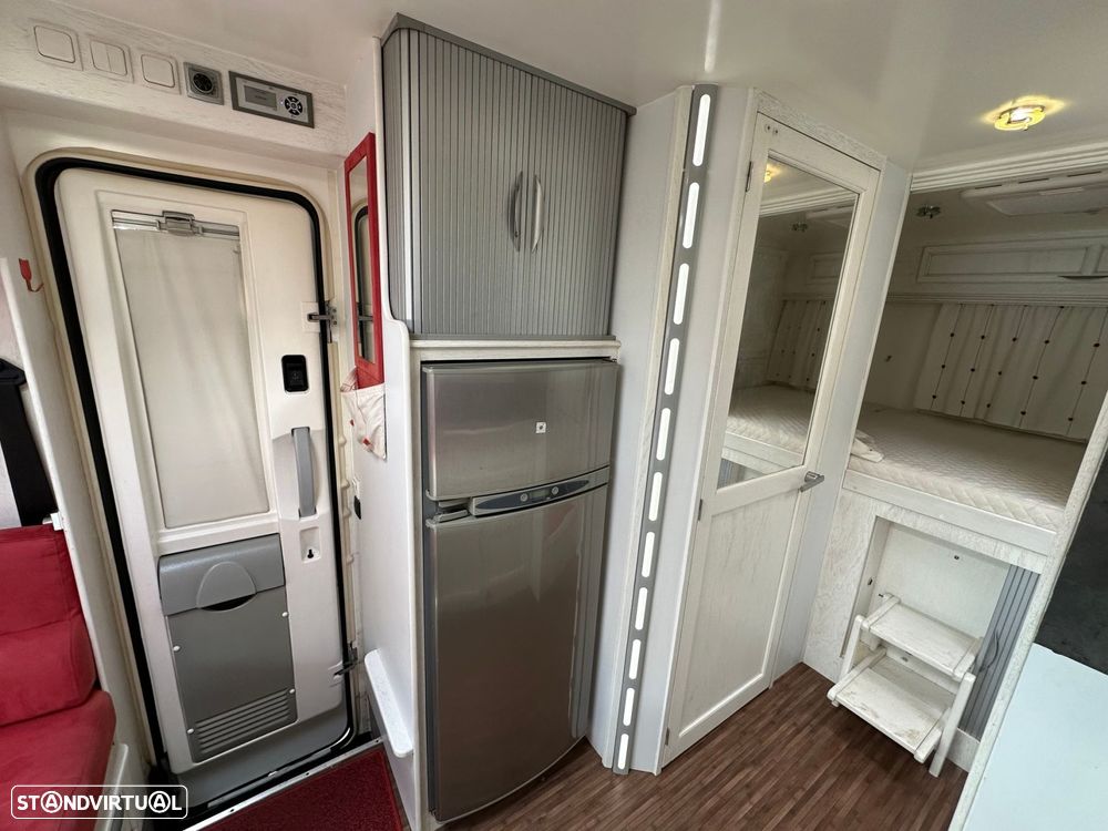 Renault Master Outro - 15