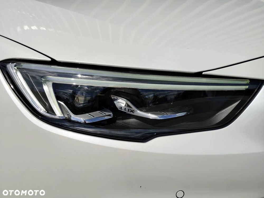 Opel Insignia 1.5 T Innovation S&S - 17