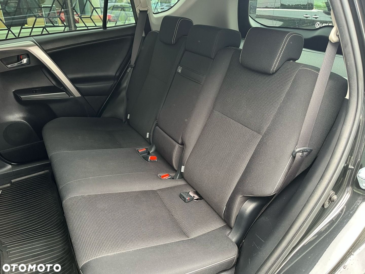 Toyota RAV4 Hybrid Premium 4x4 - 7