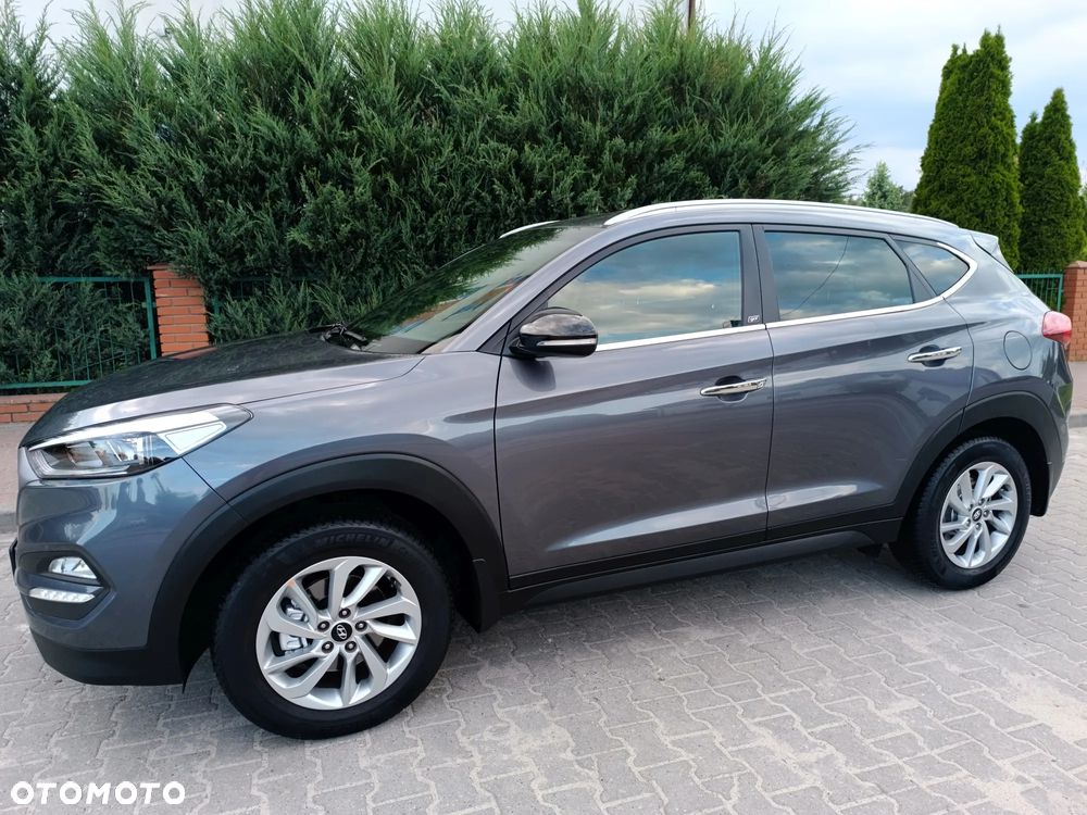 Hyundai Tucson 1.6 GDI BlueDrive Style 2WD - 18
