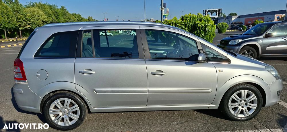 Opel Zafira 1.7 CDTI Cosmo - 5
