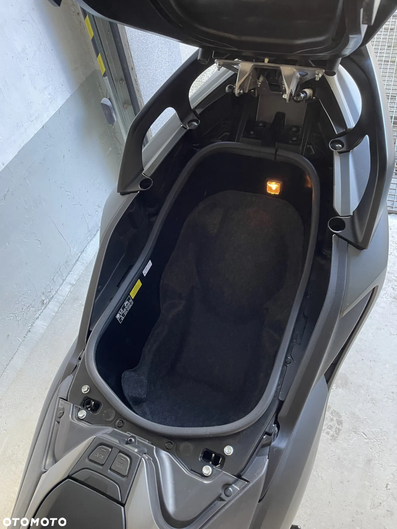 Yamaha Tmax - 11