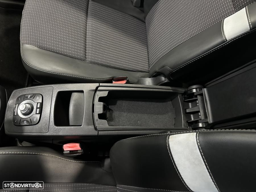 Renault Grand Scénic 1.5 dCi Luxe SS - 31