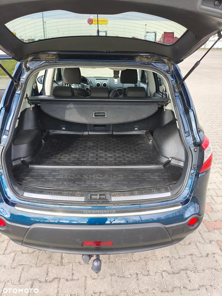 Nissan Qashqai+2 2.0 dCi DPF 4x4 acenta - 6