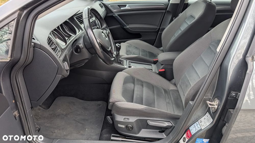 Volkswagen Golf 1.6 TDI (BlueMotion Technology) Comfortline - 8