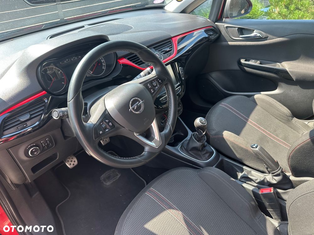 Opel Corsa 1.4 16V Cosmo - 9