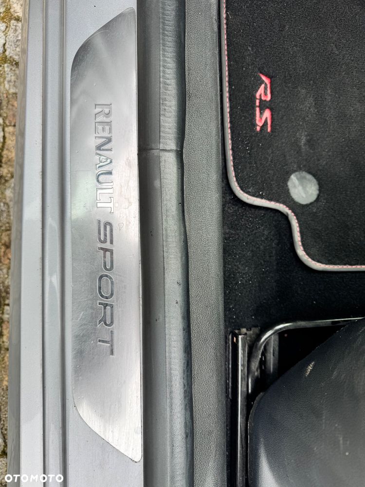 Renault Clio 1.6 Turbo R.S EDC Sport - 18