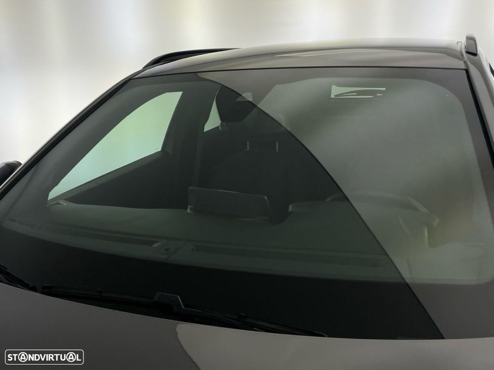 Peugeot 2008 1.2 PureTech Allure - 20