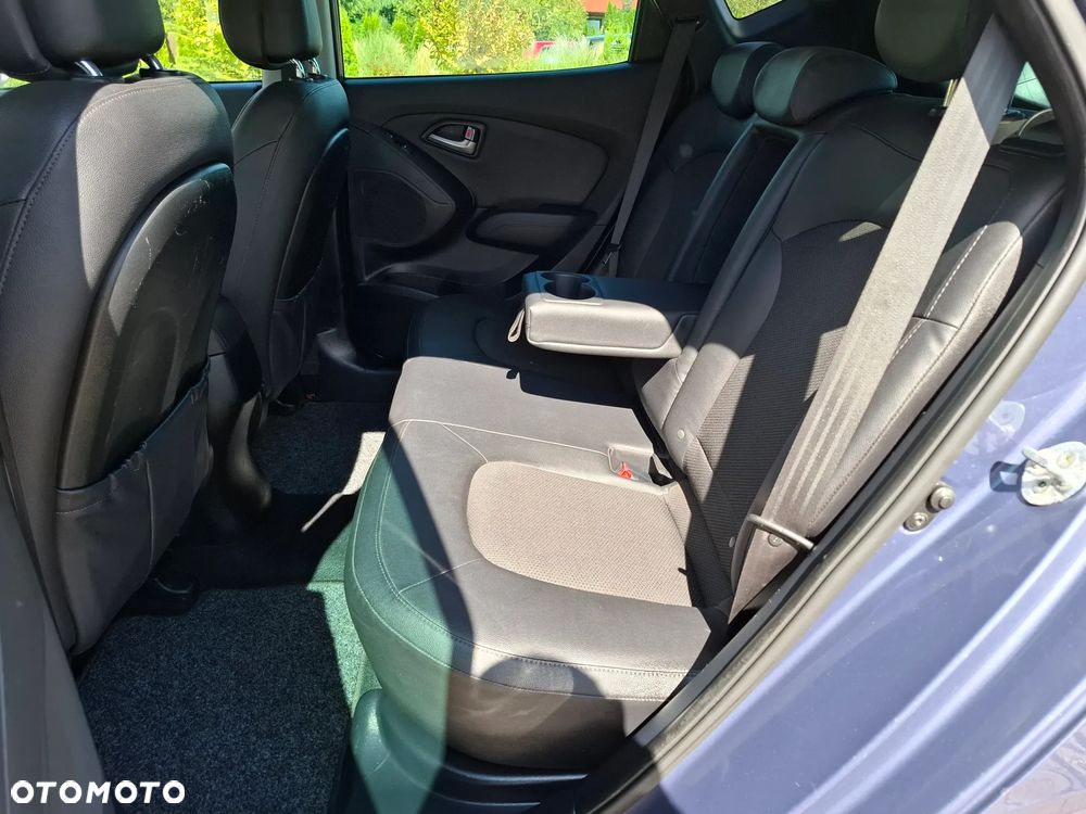 Hyundai ix35 1.7 CRDi 2WD blue Style - 36