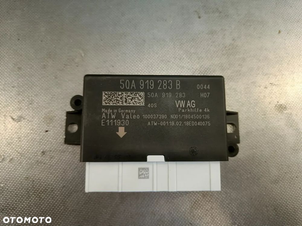 Moduł Czujników Parkowania Skoda Octavia 3 Superb VW Passat Golf Seat Leon Audi Sterownik PDC 5QA919283B - 1