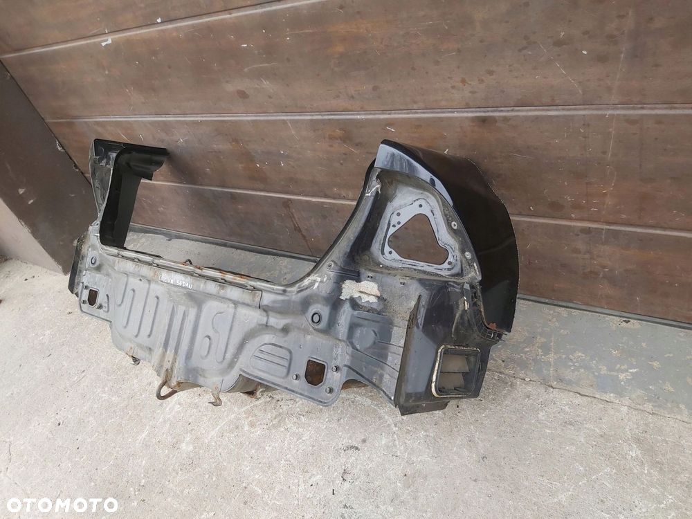 Honda Civic VIII 8 sedan pas tylny tył okular SEDAN - 2