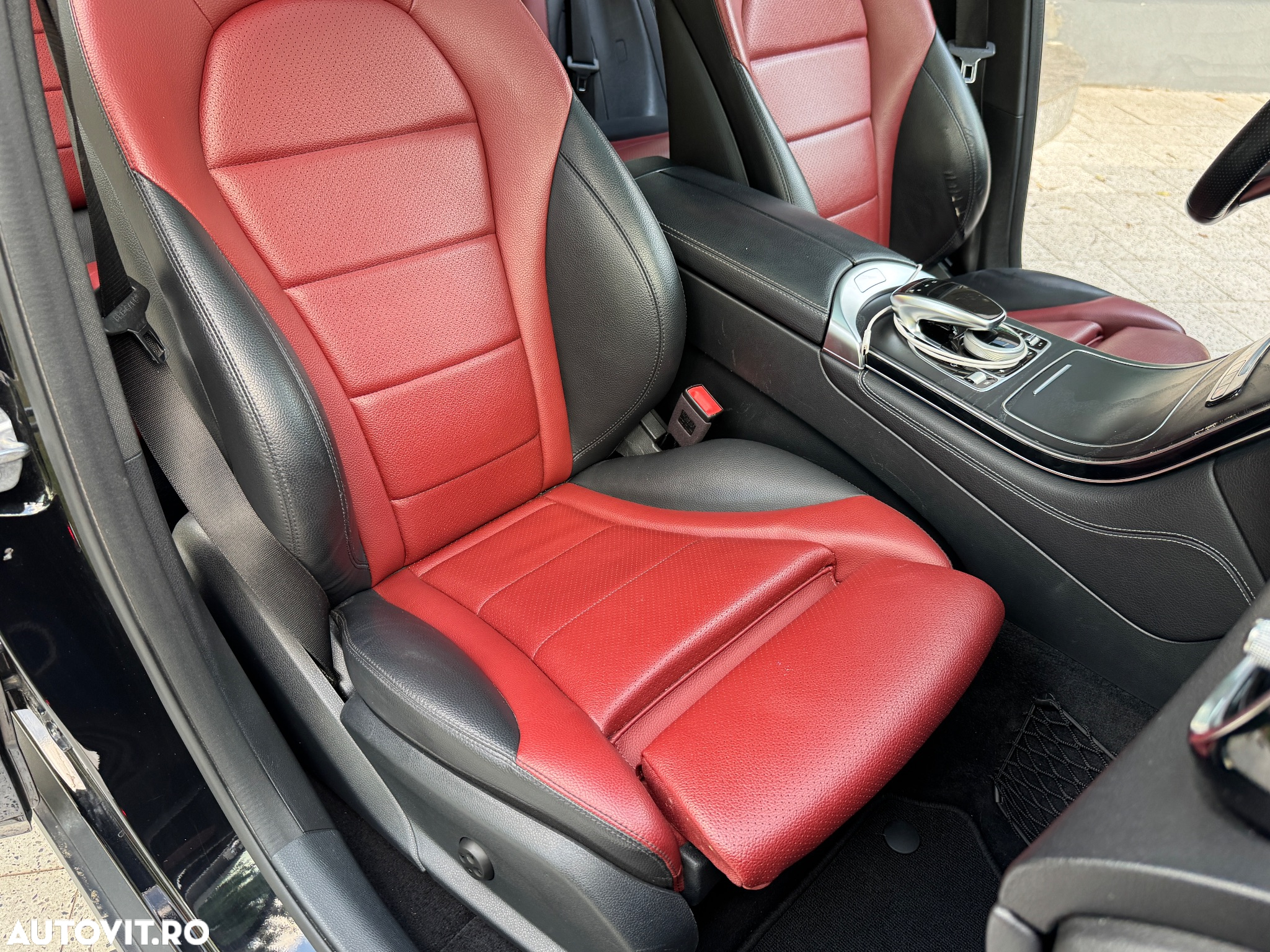Mercedes-Benz GLC Coupe 300 4MATIC - 20
