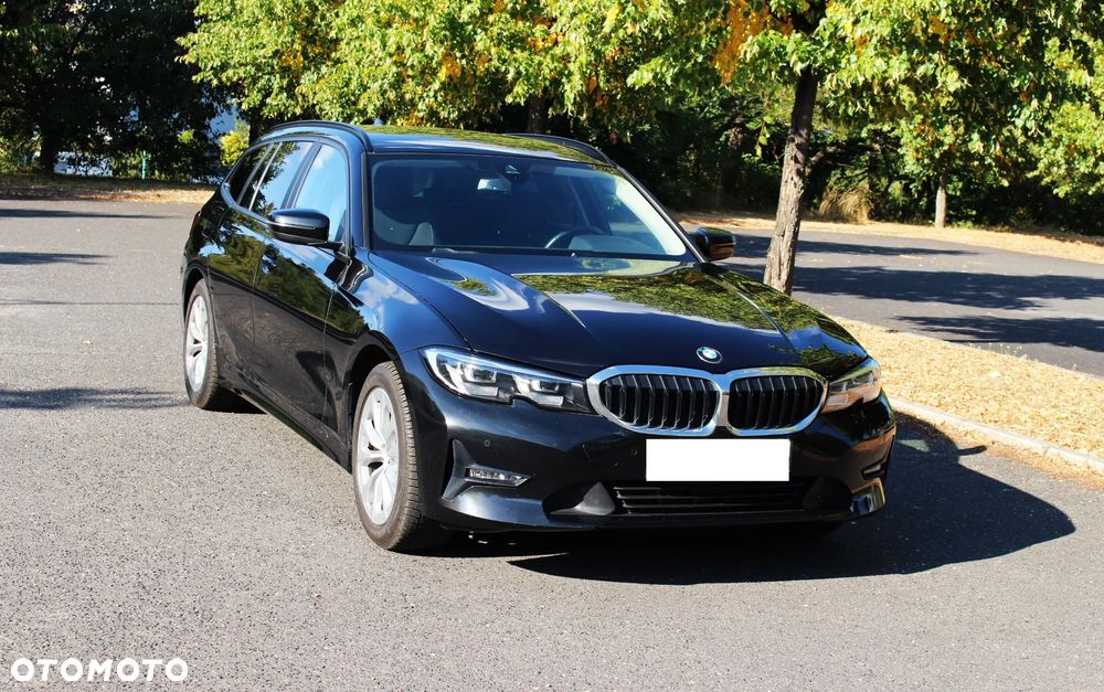 BMW Seria 3 318d Touring Advantage - 5