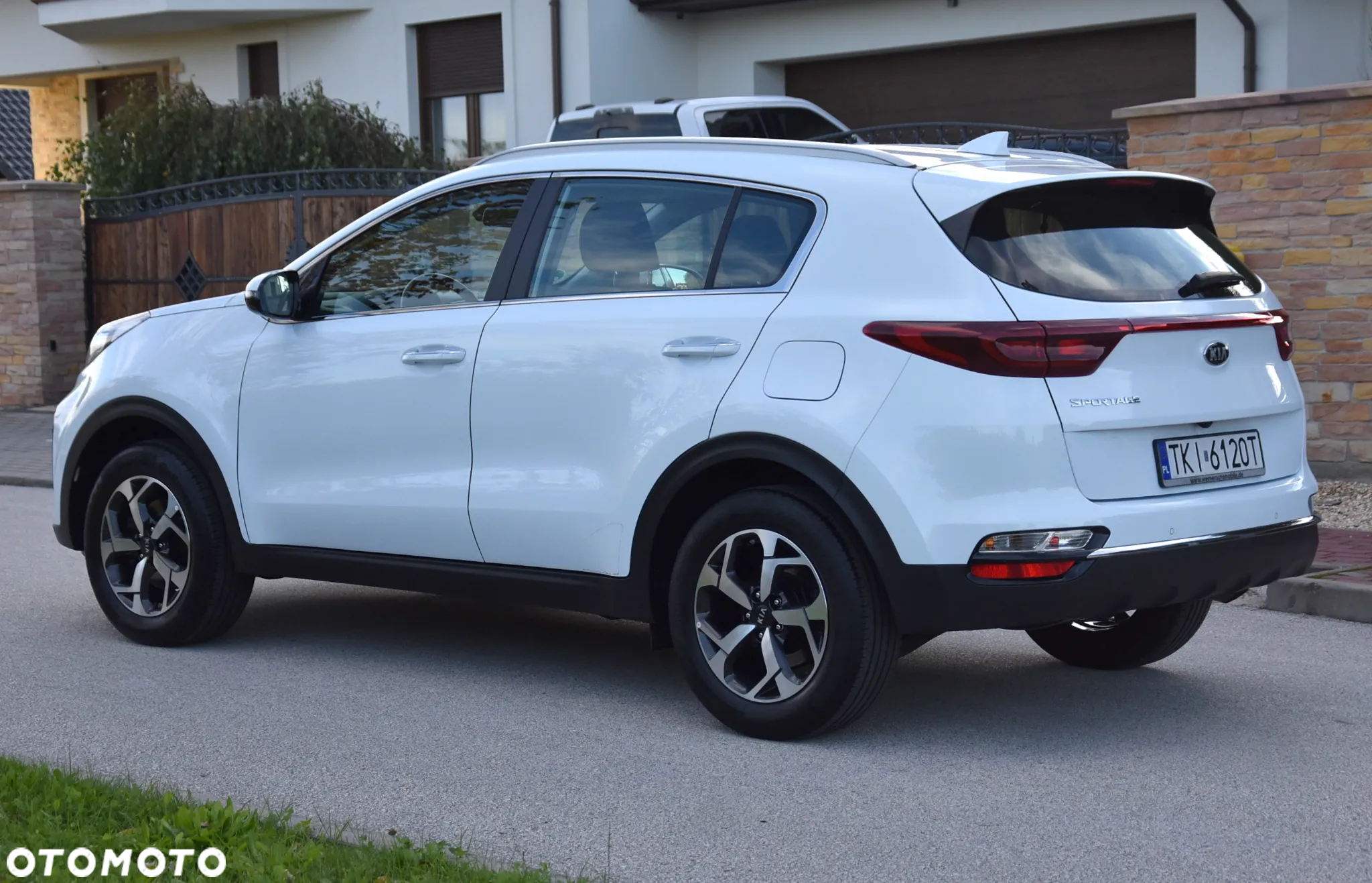 Kia Sportage 1.6 GDI L 2WD - 7