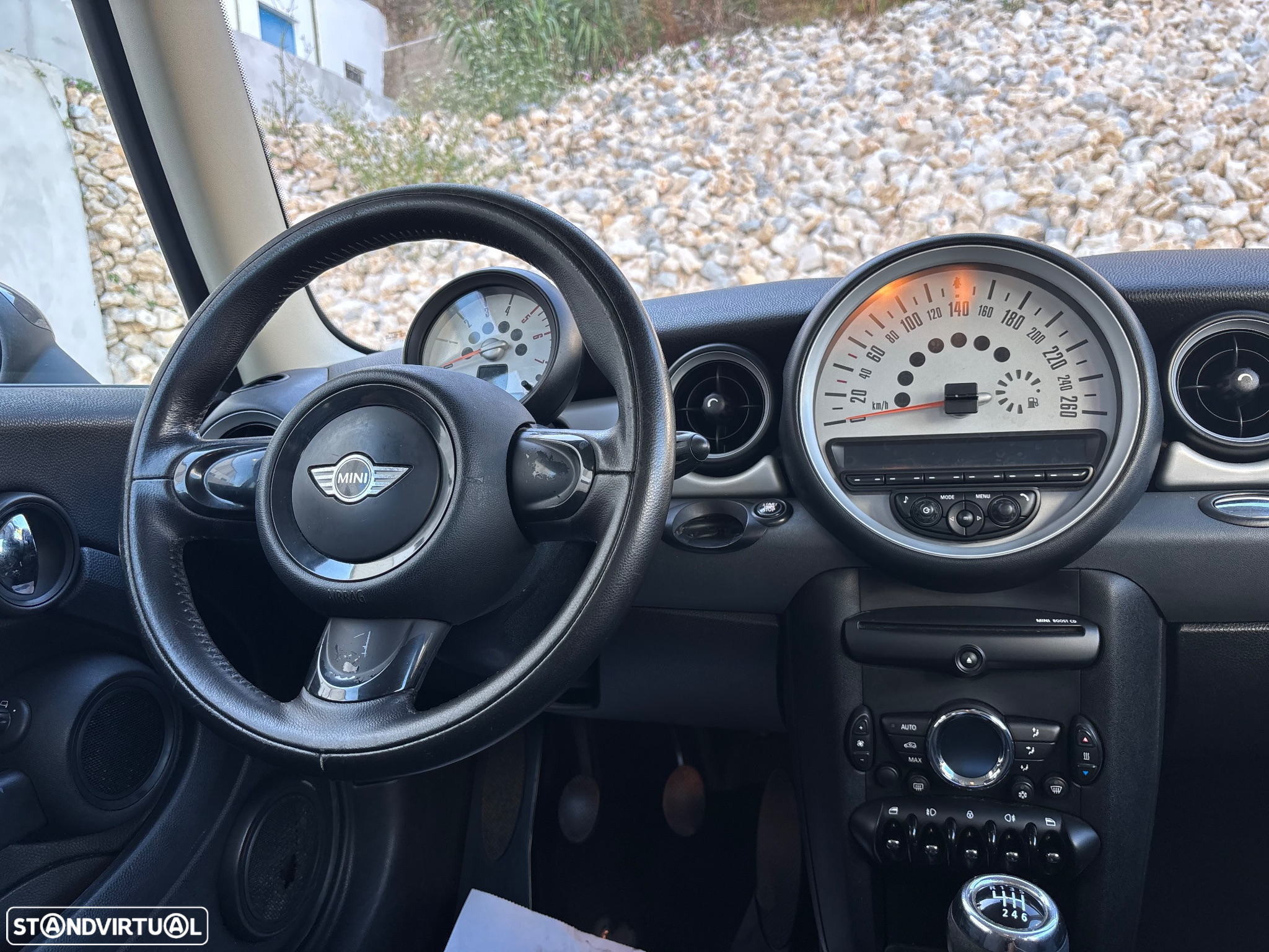 MINI 3 Portas Cooper D - 26