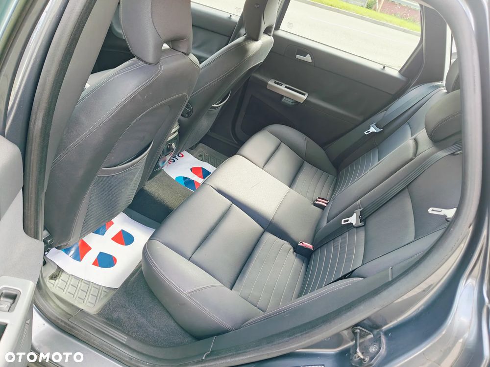 Volvo V50 2.0D DPF Summum - 9