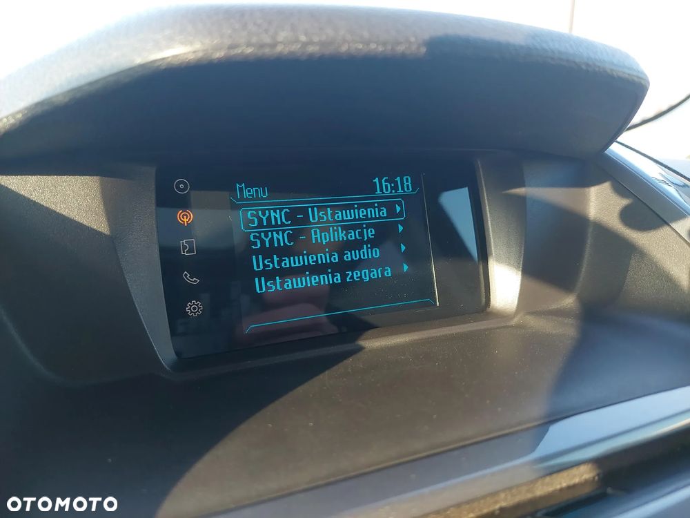 Ford Tourneo Connect 1.5 TDCi Titanium - 31