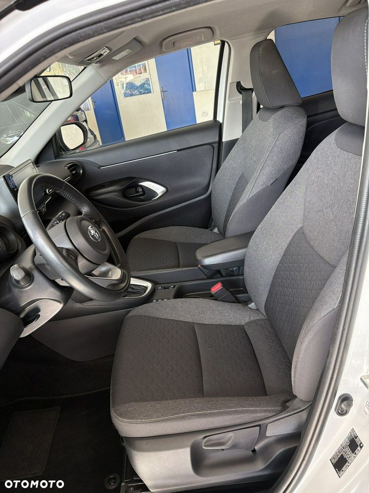 Toyota Yaris Cross - 11