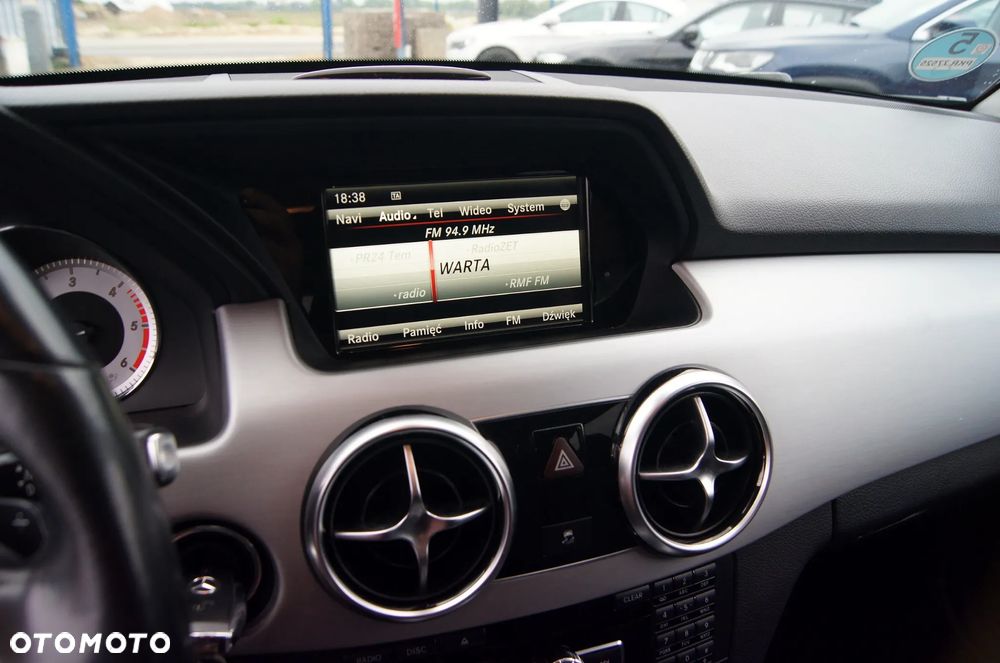 Mercedes-Benz GLK 220 CDI DPF BlueEFFICIENCY 7G-TRONIC - 16