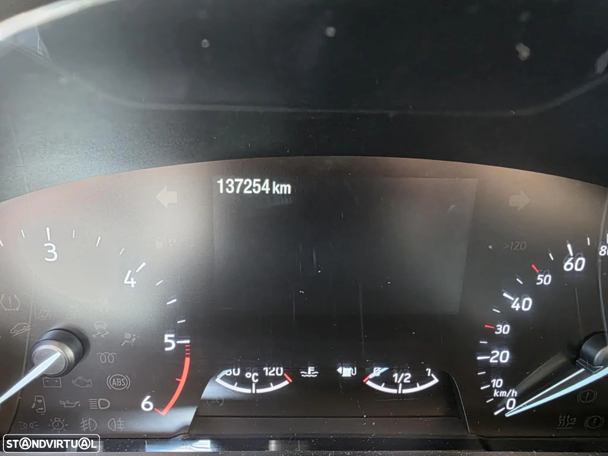 Ford Focus 1.5 EcoBlue S&S COOL&CONNECT - 9