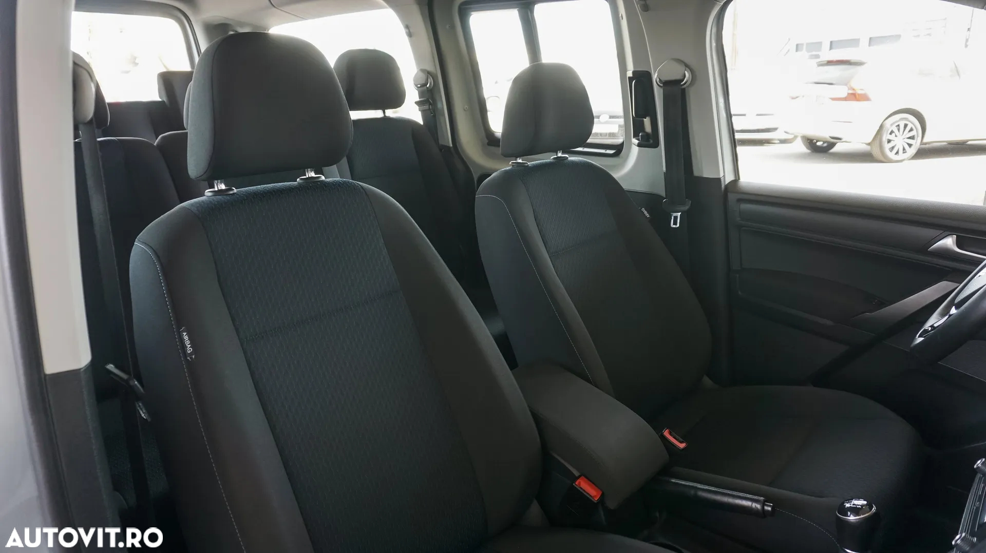 Volkswagen Caddy 2.0 TDI (7-Si.) Maxi Comfortline - 19