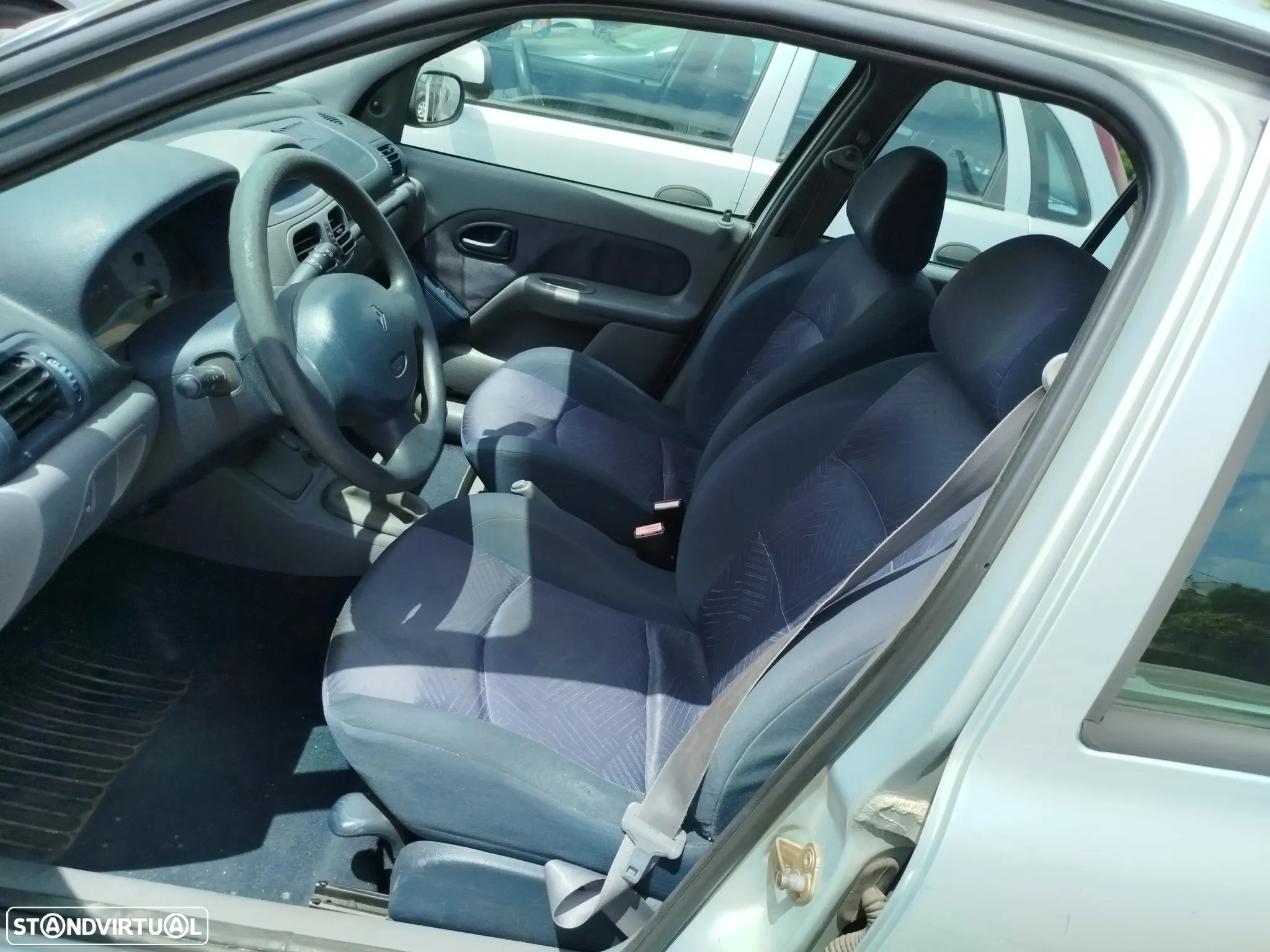 Renault Clio 1.2 16V Best Years - 3
